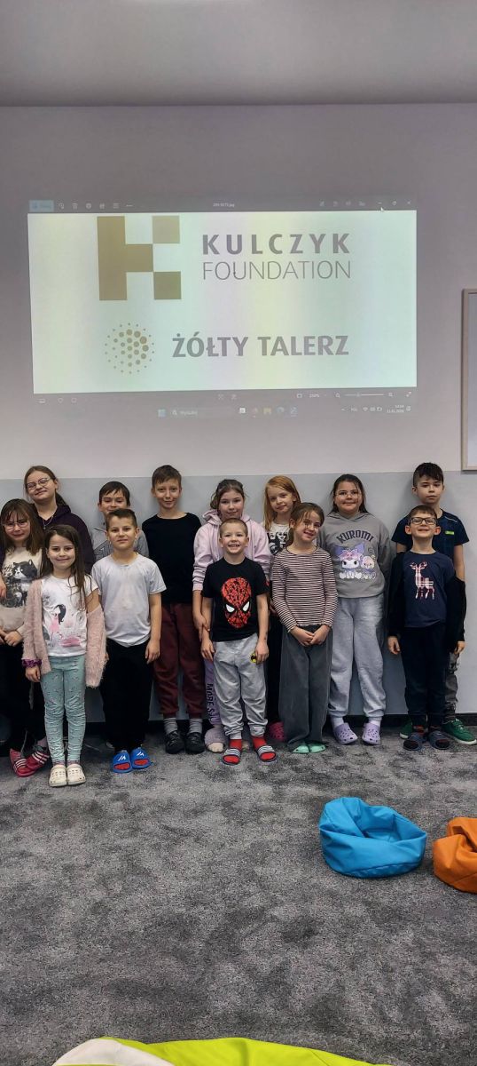 Zdjęcie: Dzień Babci i Dziadka z „Żółtym Talerzem” – wyjątkowe warsztaty on-line dla dzieci ze Zgranej Paki