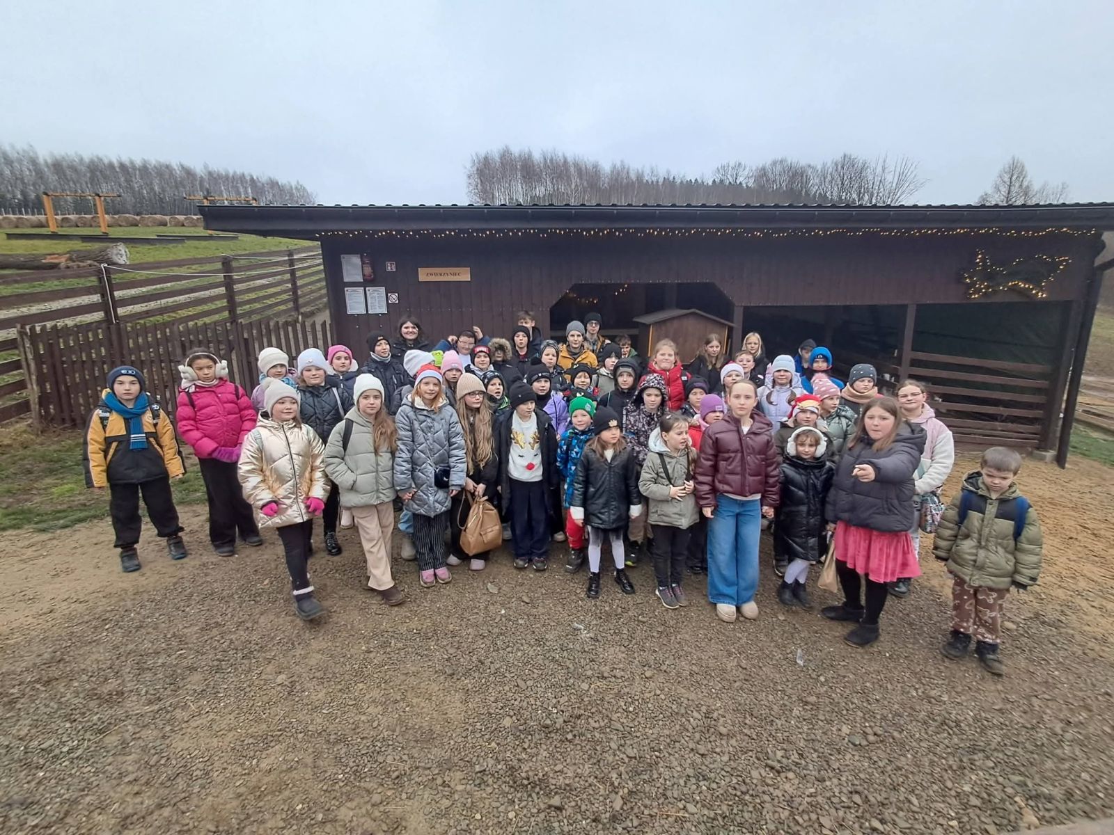 Zdjęcie: Świąteczny wyjazd dzieci ze świetlic „Zgrana Paka”